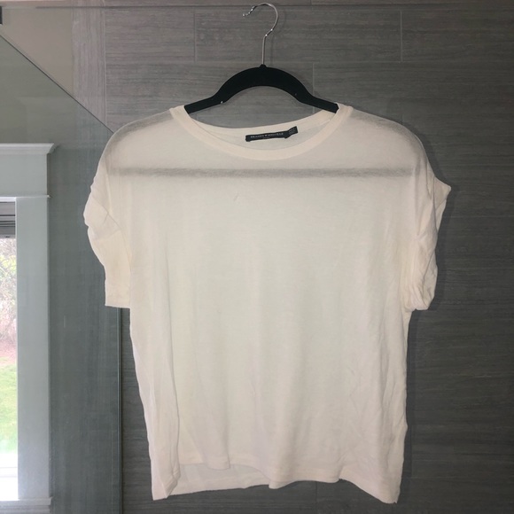 Brandy Melville tee - Picture 1 of 3